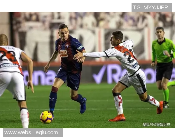 塞尔塔与巴伦西亚历史交锋记录分析及战绩回顾